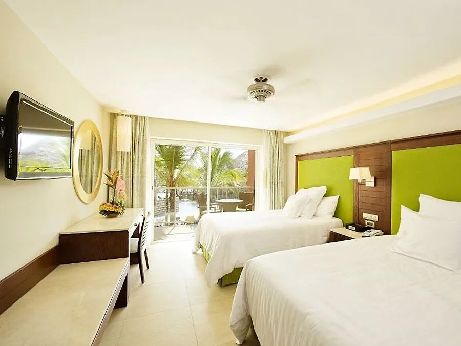 Premium Level At Barcelo Bavaro Palace Otel 5*,
